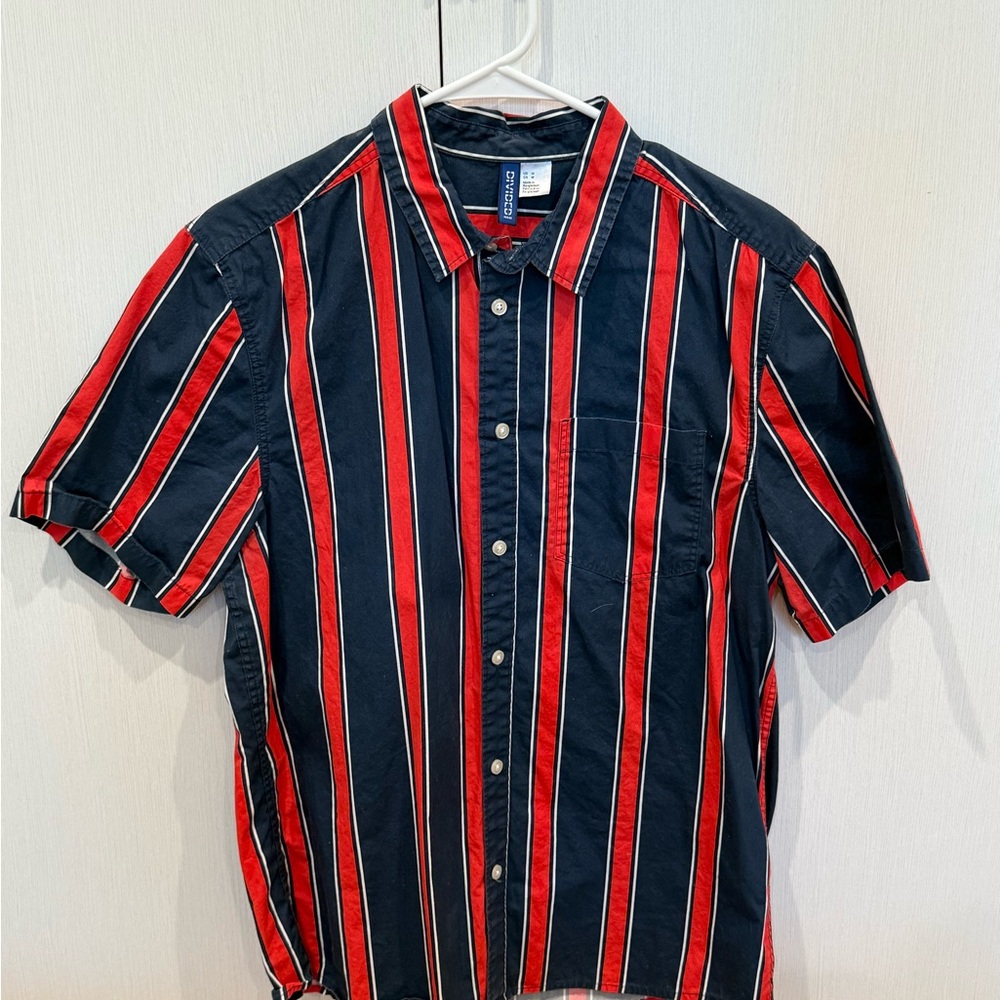Men's H&M Striped Short Sleeve Shirt - Red and Navy - Medium